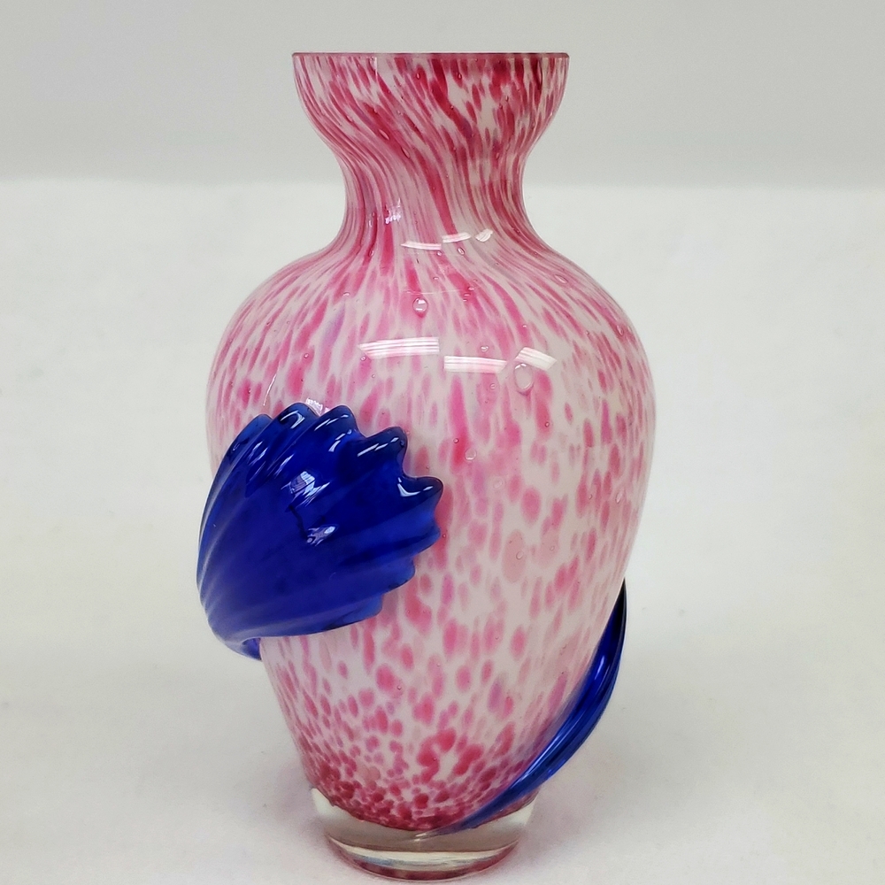 Vintage 4.5” MURANO vintage hand-blown encased glass bud vase
